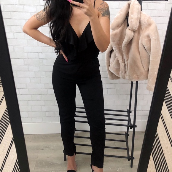 IVIVI Black Jumpsuit Plunging Neckline - Picture 2 of 5